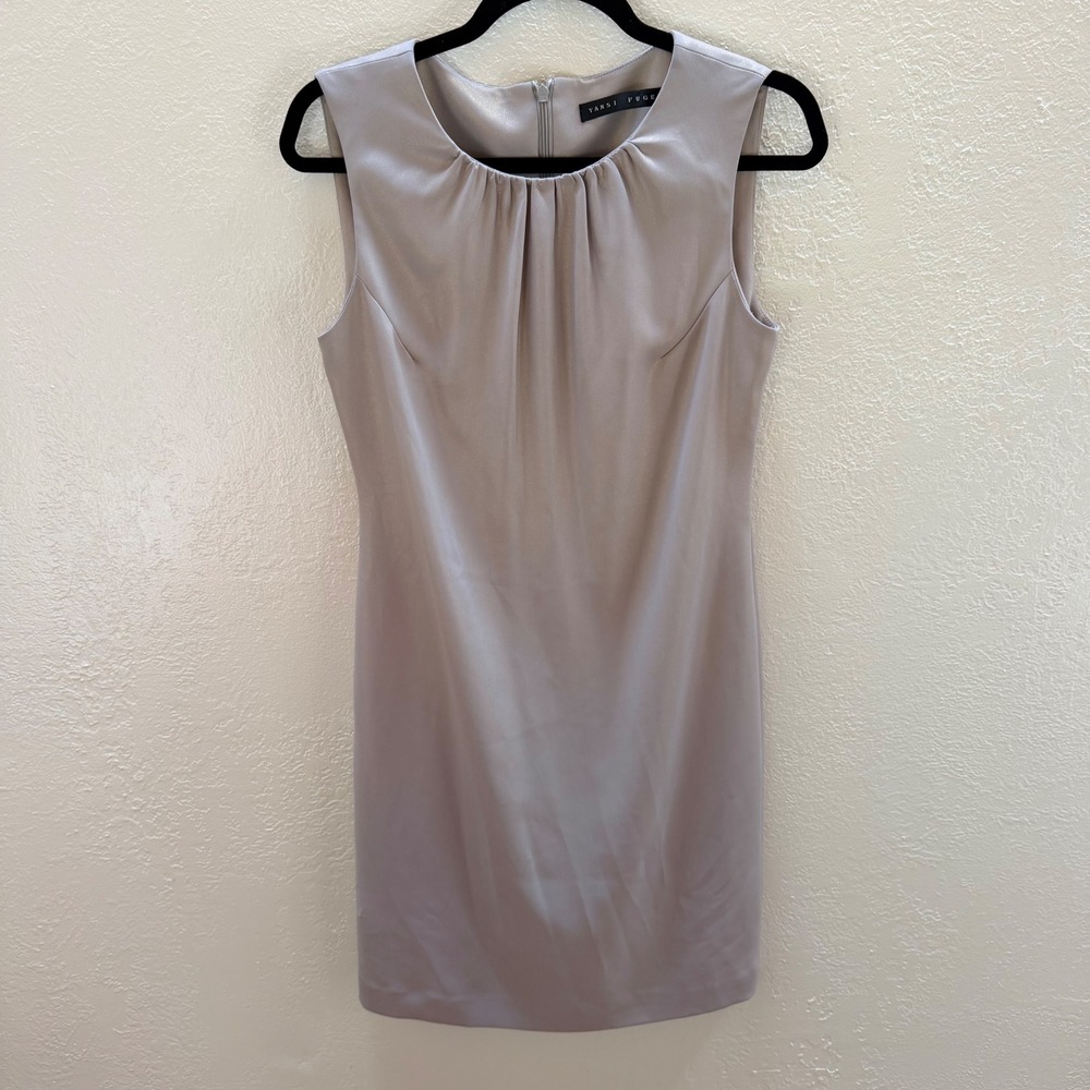 Yansi Fugel Taupe Grey Metallic Sleeveless‎ Sheath Dress Gathered Neckline Sz 6